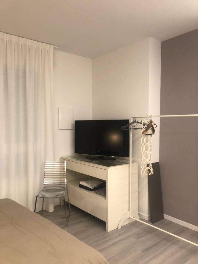 Cozy Studio Downtown Apartment Bassano del Grappa Exterior photo