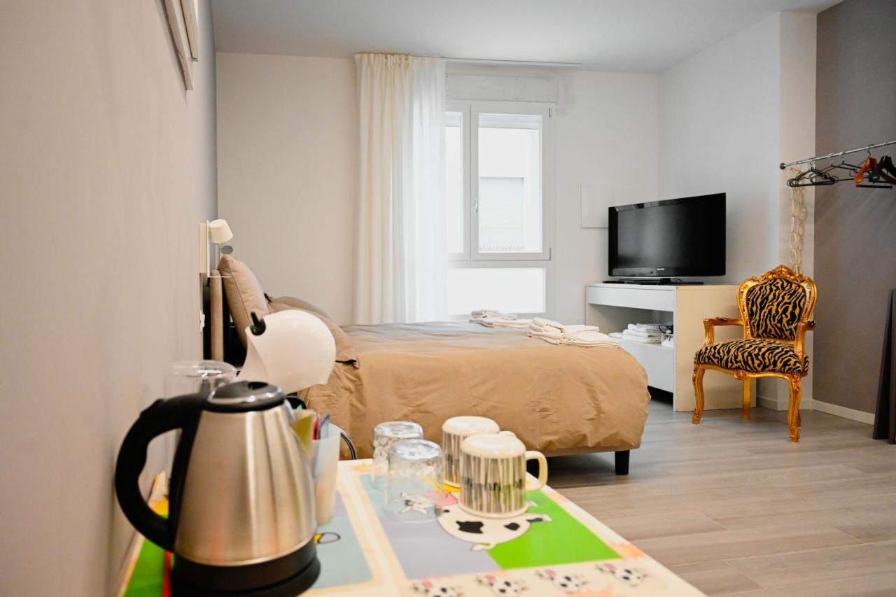 Cozy Studio Downtown Apartment Bassano del Grappa Exterior photo